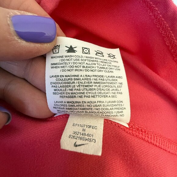 Women's M Nike Dri-Fit Half Zip Pullover Running Jacket in Coral Mock Neck - Picture 7 of 8